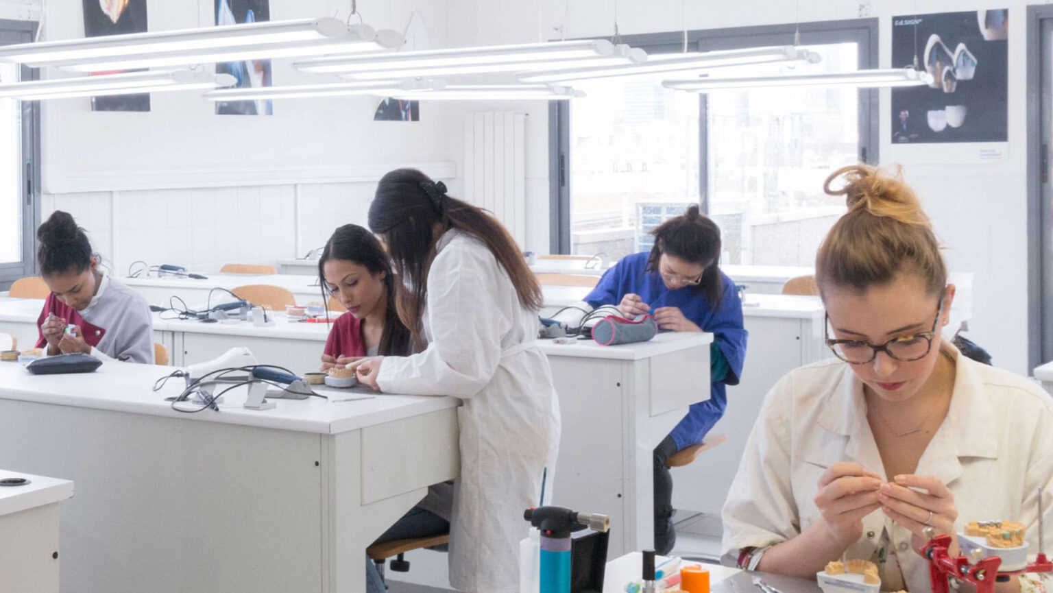 BTS Prothésiste-Dentaire - ORT-France